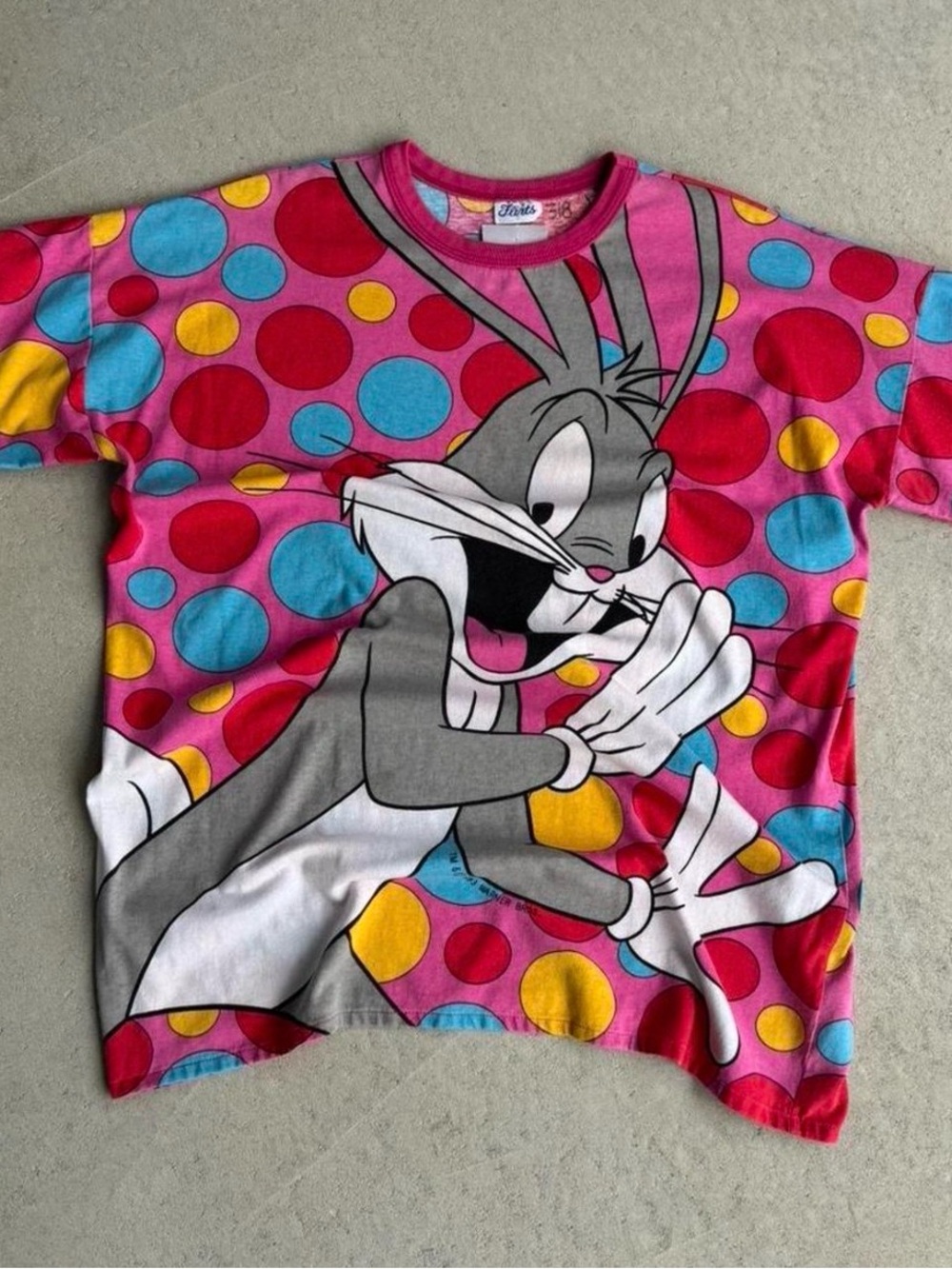 1993 vintage Pink Bugs Bunny Graphic Short Sleeve Tee